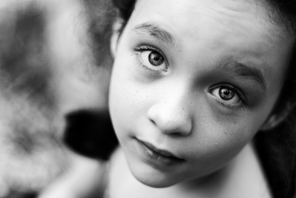 For beautiful eyes, look for the good in others; for beaut… Flickr