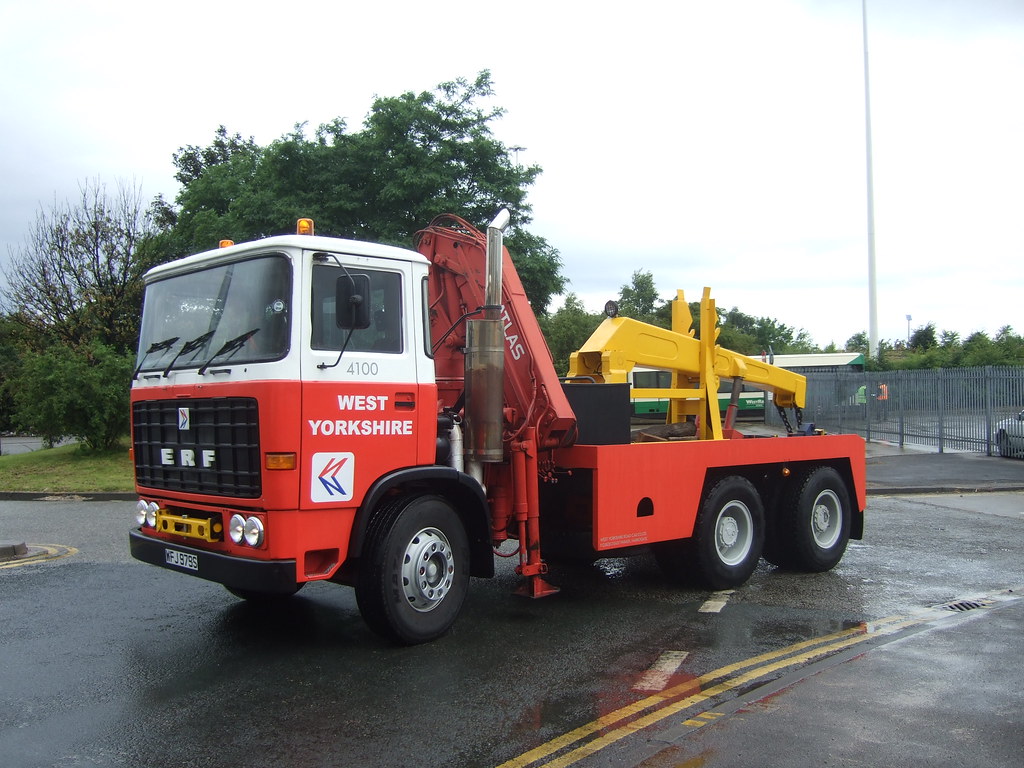 West Yorkshire Road Car tow truck ERF B Series new 1977. C… Flickr