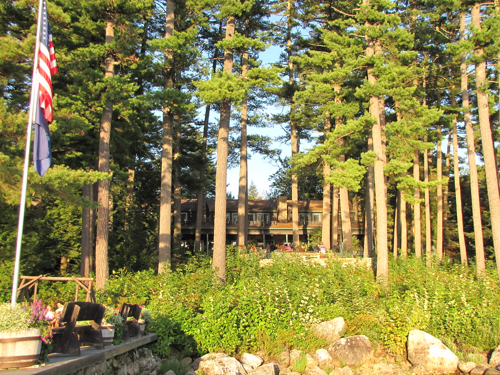 IMG_2311 Migis Lodge on Sebago Lake Flickr
