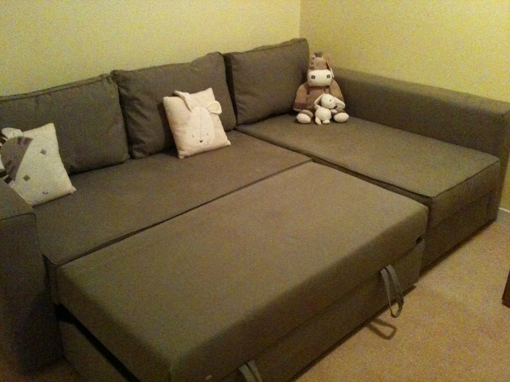 Nursery Sofa bed in the nursery tookiebunten Flickr