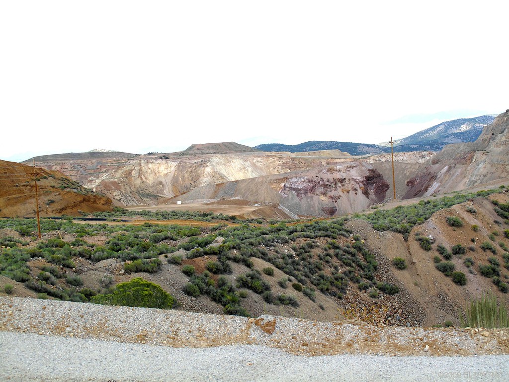 IMG_3620r Mine Near Ely Nevada USA Camera Canon PowerShot… Flickr