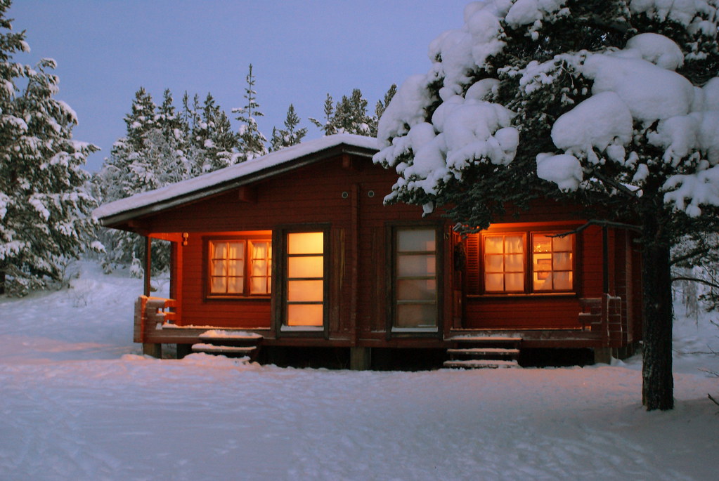 Lapland Lodge A beautiful lodge nestling nicely in the tre… Flickr