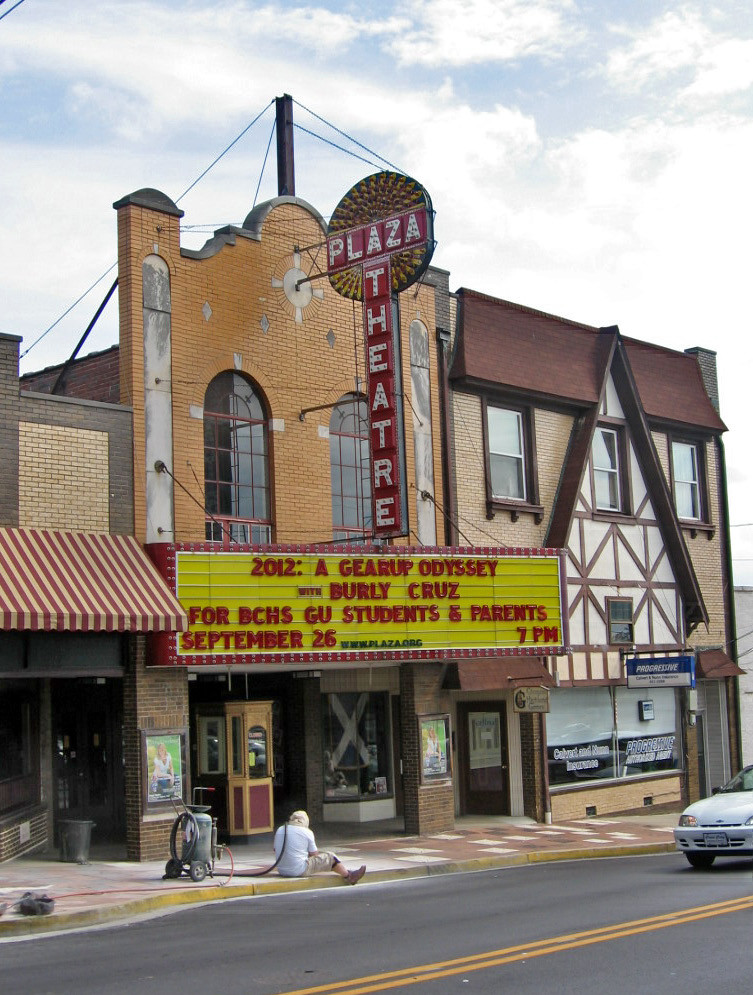 Plaza Theatre, Glasgow, Kentucky Paul McClure Flickr