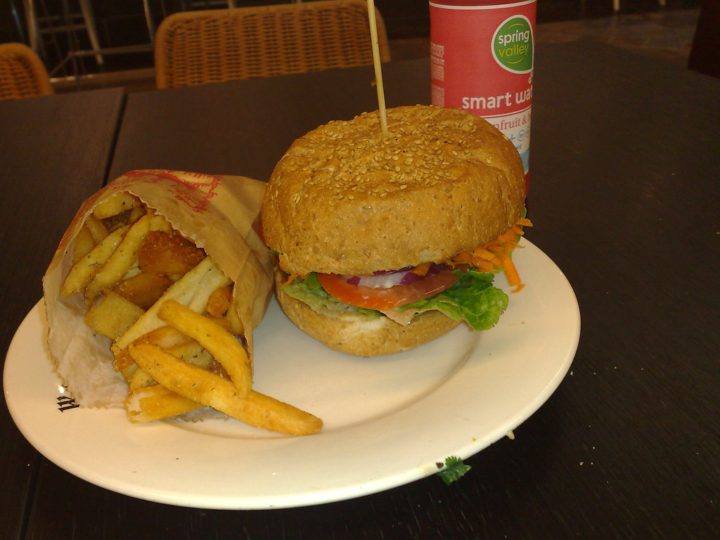 Grill'd burger & chips! Herbencrusted chips, and a 'Kung … Flickr