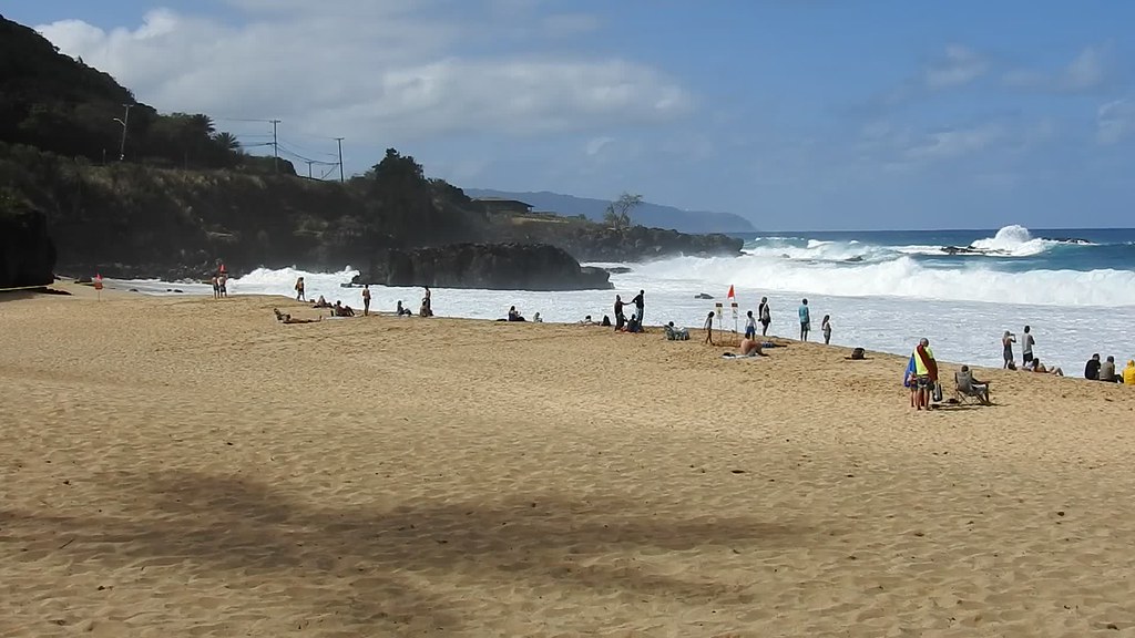 High waves at Waimea Bay Rock Video Link to see 360 VR o… Flickr