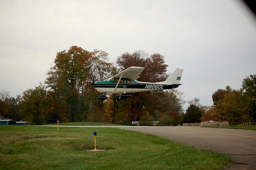 Mark Final C172 Gyro.Pilot Flickr