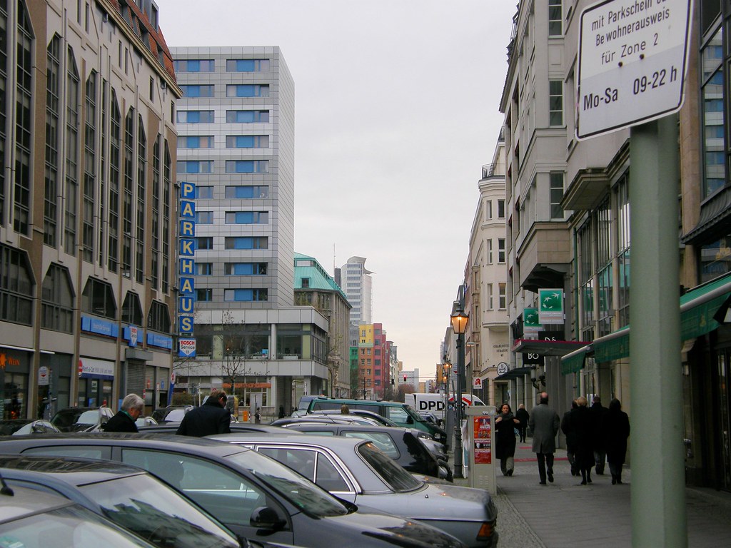 Gendarmenmarkt 047 Charlottenstraße Richtung Leipziger Str… Manu