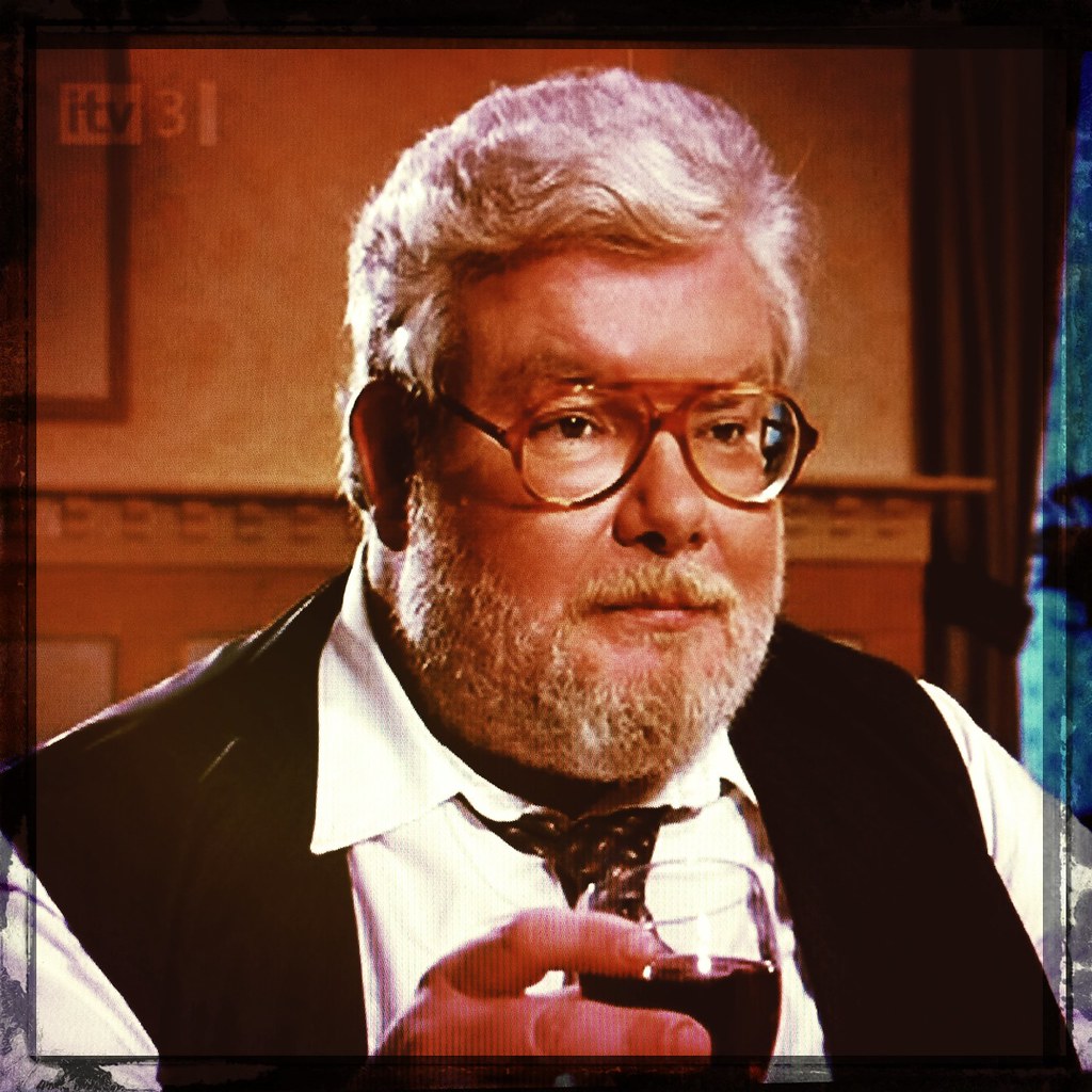 Henry Crabbe Richard Griffiths as Detective Inspector Henr… Flickr