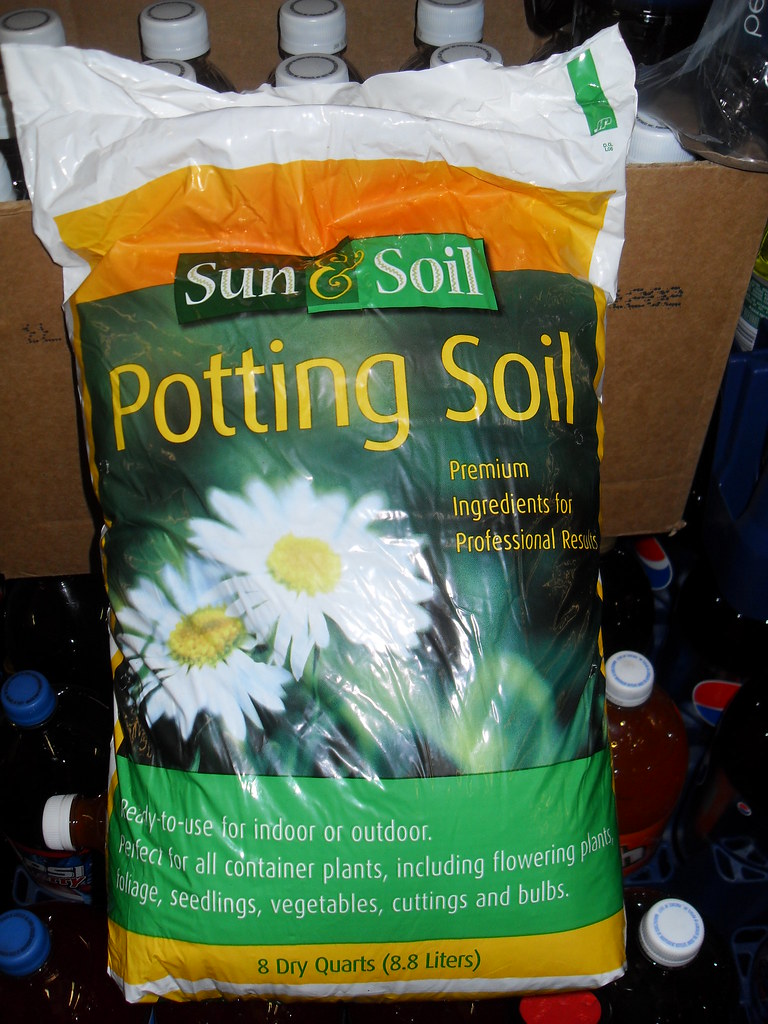 Longs Brand Sun & Soil Longs Drugs Brand potting soil Sun … Flickr
