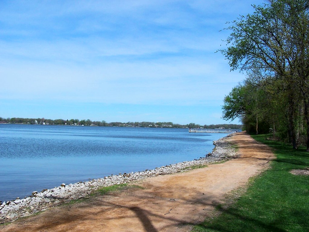 Clear Lake Maplewood Park, Waseca, Minnesota J. Stephen Conn Flickr