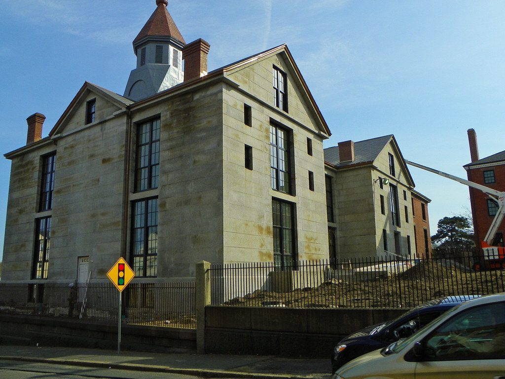 Salem Jail 20100407 001 copy The barbed wire was removed… Flickr