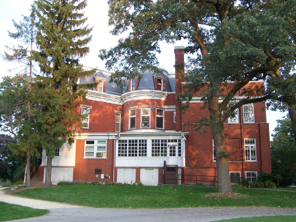 Ellwood House DeKalb, Illinois After Perry Ellwood inher… Flickr