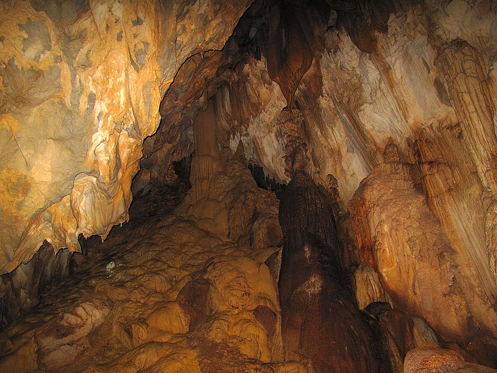 IMG_2331 Lang's Cave in the Gunung Mulu National Park