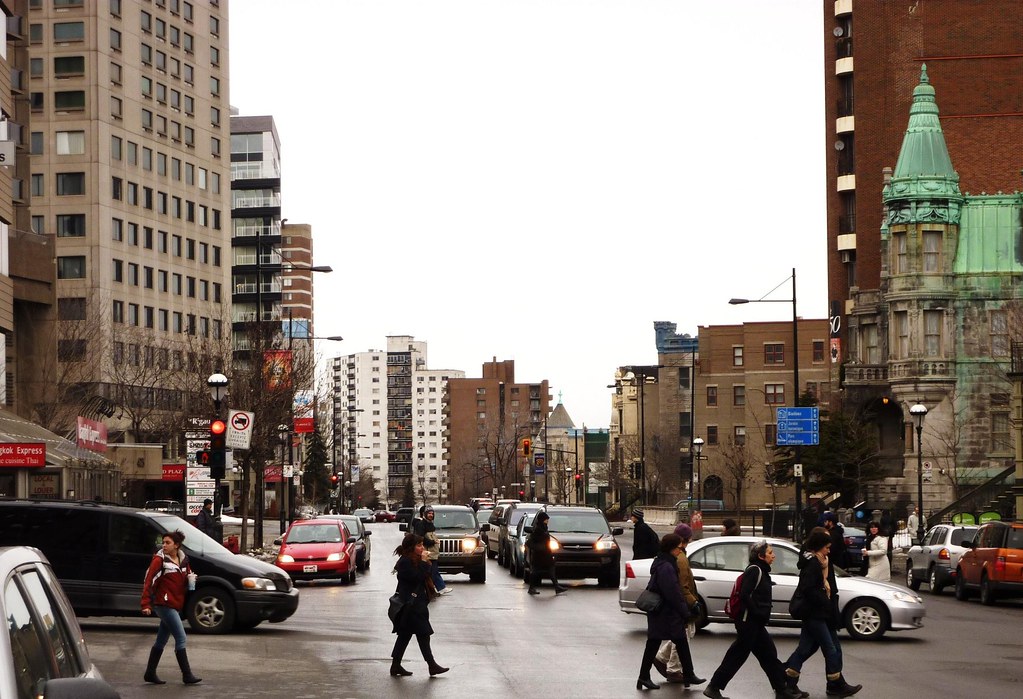 Montréal, 27 fév. 2010. Rue Sherbrooke >Est, depuis rue St… Flickr