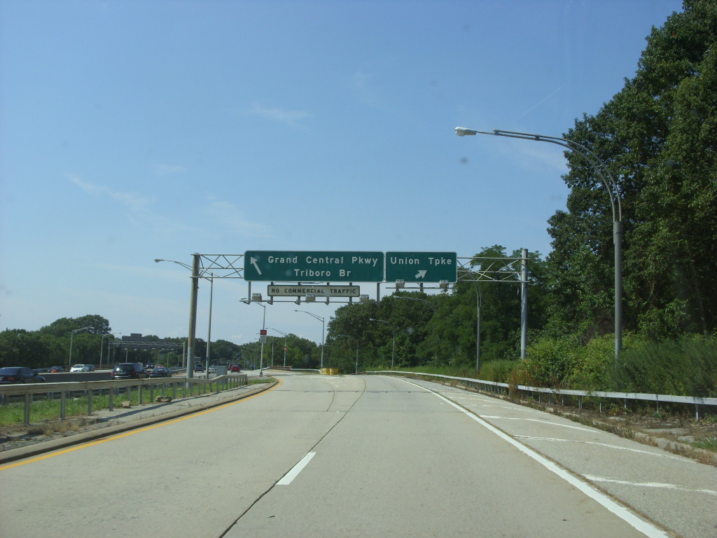 Grand Central Parkway New York Grand Central Parkway N… Flickr