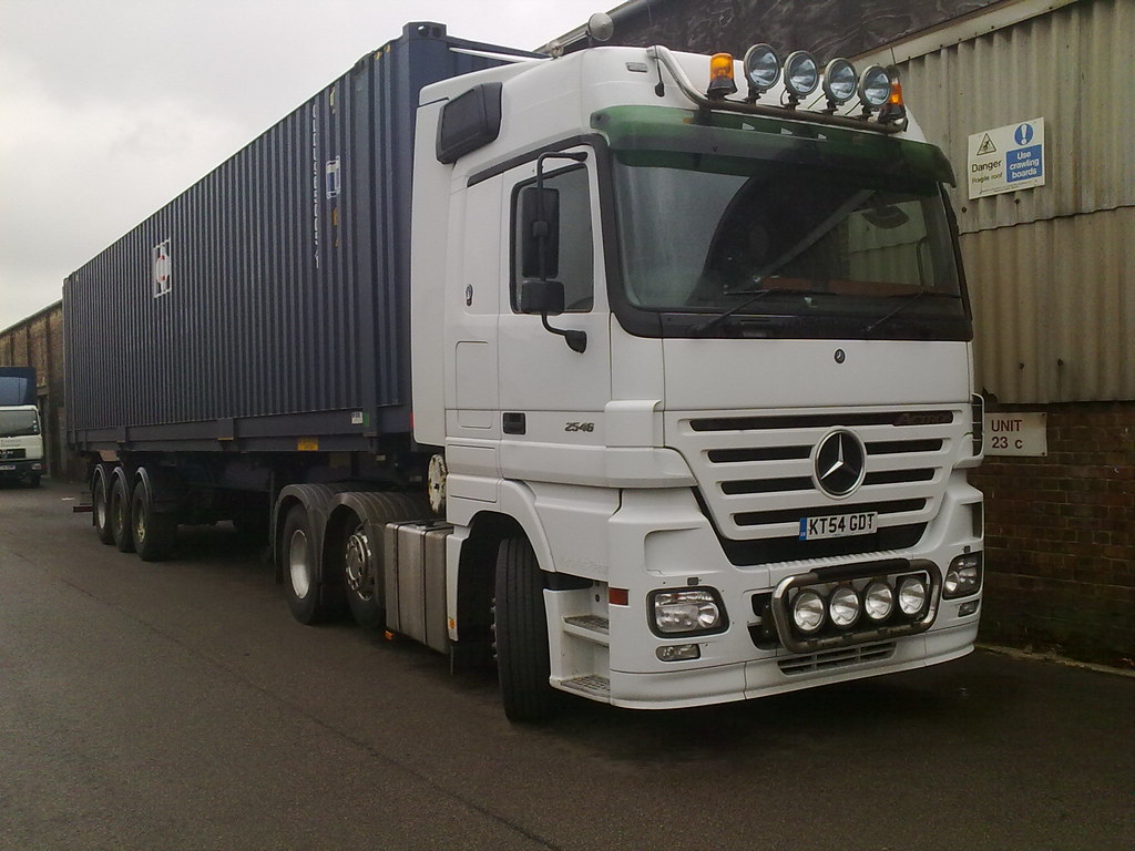 Mercedes Benz Actros Mp2 2546 Megaspace SIMON Flickr