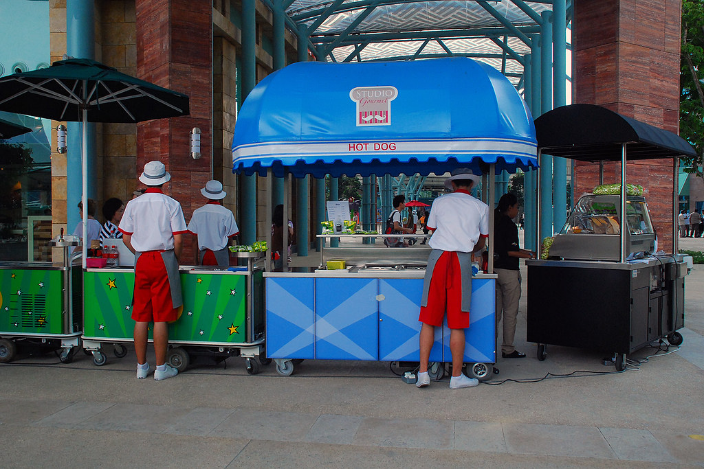 Food Carts One of the food carts selling food and beverage… Flickr