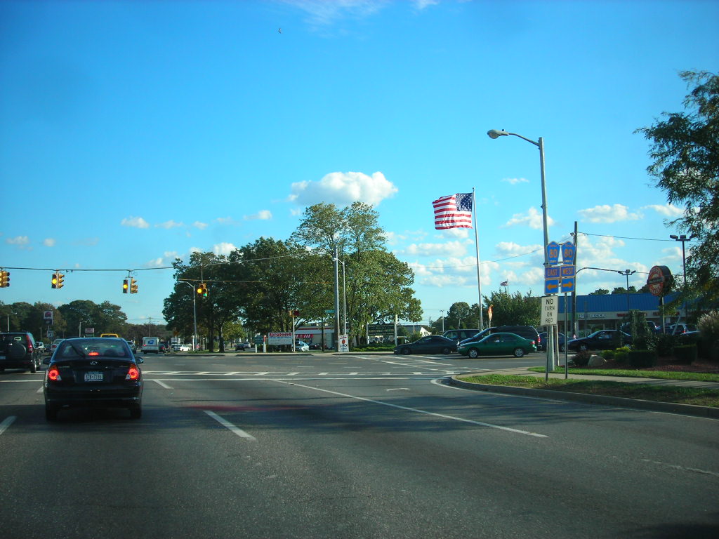 Suffolk County Route 46 (William Floyd Parkway) New York… Flickr