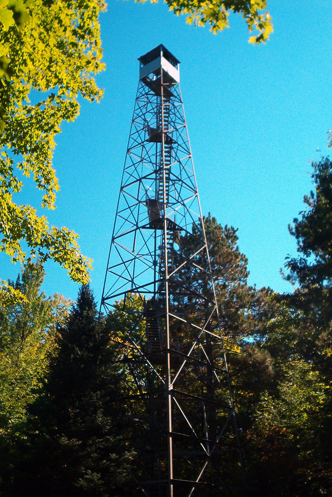 Mountain Fire Lookout Tower The Mountain Fire Lookout Towe… Flickr