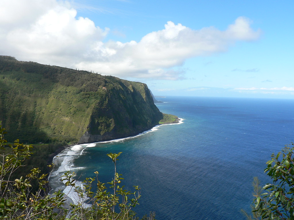 Waipio Valley Lookout askbal Flickr