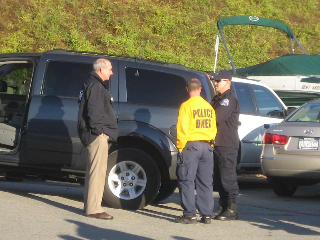 Police & Sheriffs Scuba Divers at a Lake Search on Greenwood Lake(NY)11