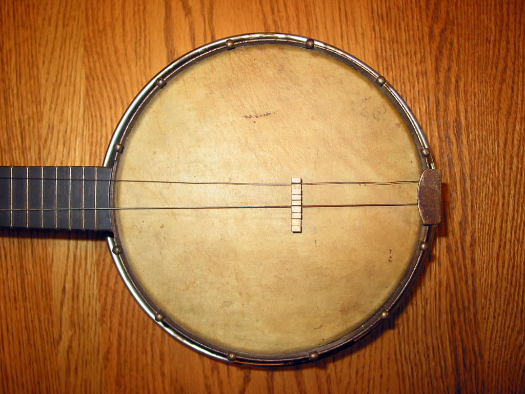 Maxitone Banjo Ukulele Restoration Phase As Found Flickr