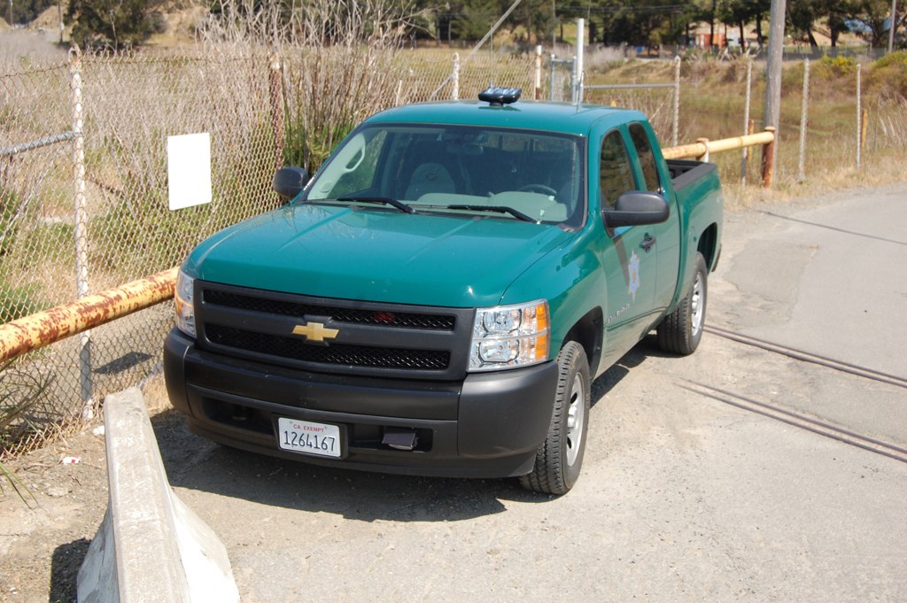 Warden Truck Red Light A California Game Warden truck. Flickr