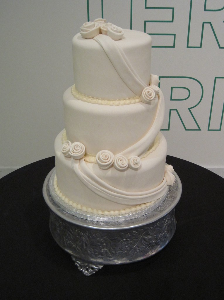 Cotillion Events Wedding Cakes Cincinnati Cincinnati Weddi… Flickr
