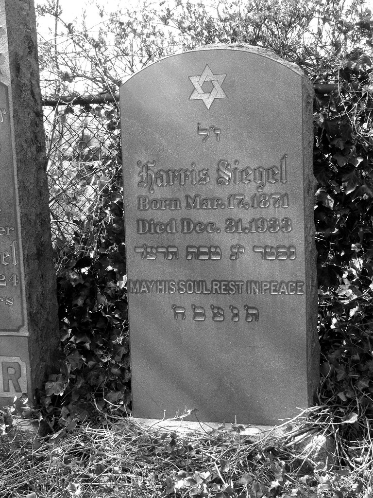 Breslau Cemetery (Lindenhurst) Breslau Cemetery (Lindenhur… Flickr