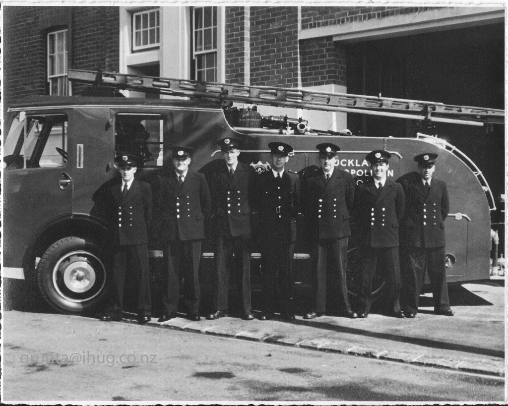 Ellerslie Crew Grant Manning Flickr