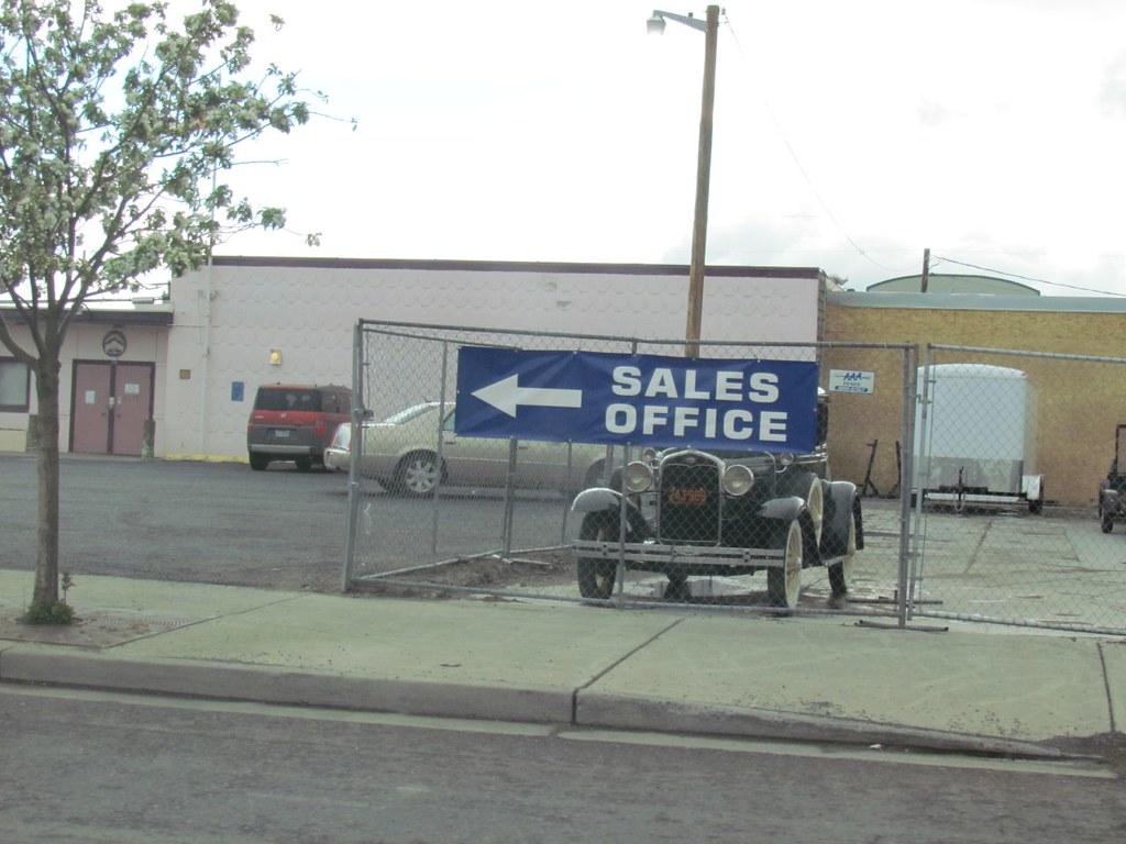 Burns , Hines Oregon (5) Richard Bauer Flickr