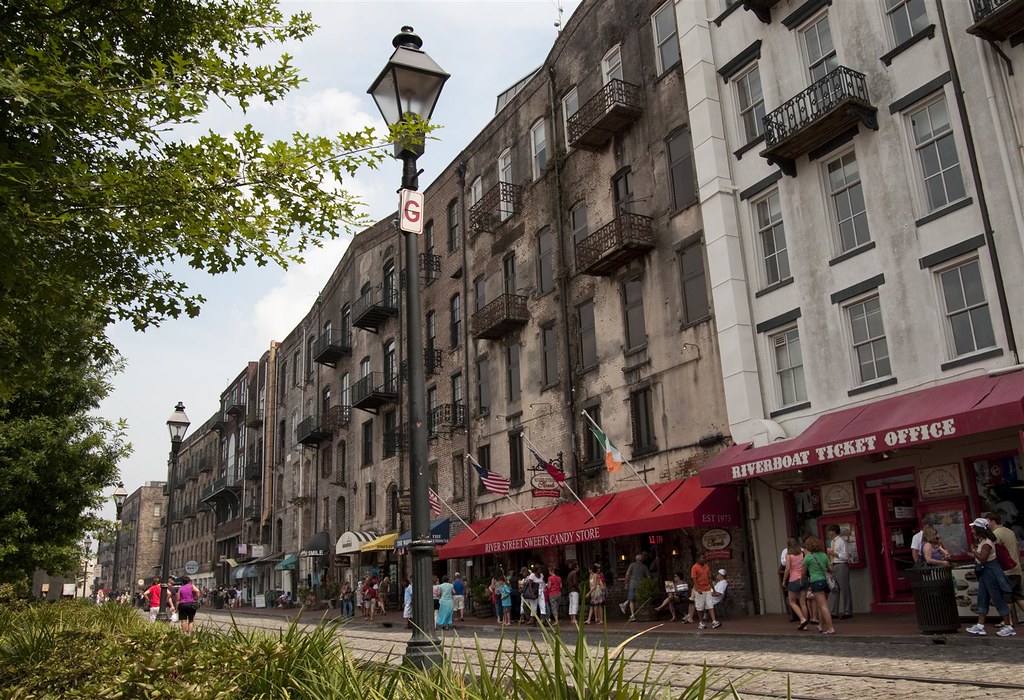 Historic River Street Savannah, GA A view of the iconic … Flickr
