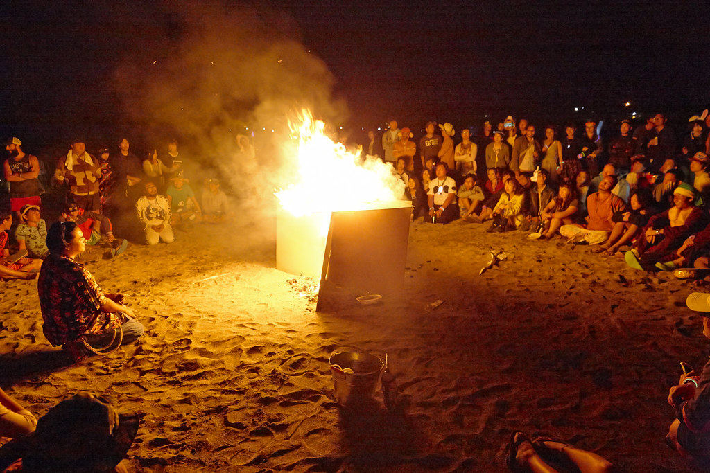 _Q0Y5708 Burning Japan Flickr