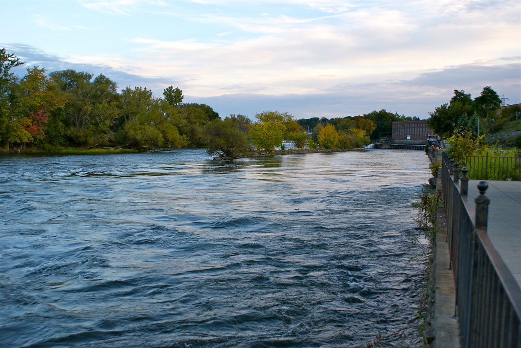 River through Oswego, NY ABrunsonBurner Flickr