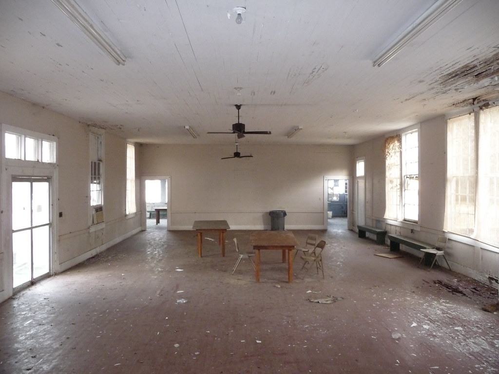 Wade School, Jackson County, MS Built in the 1920s, this r… Flickr