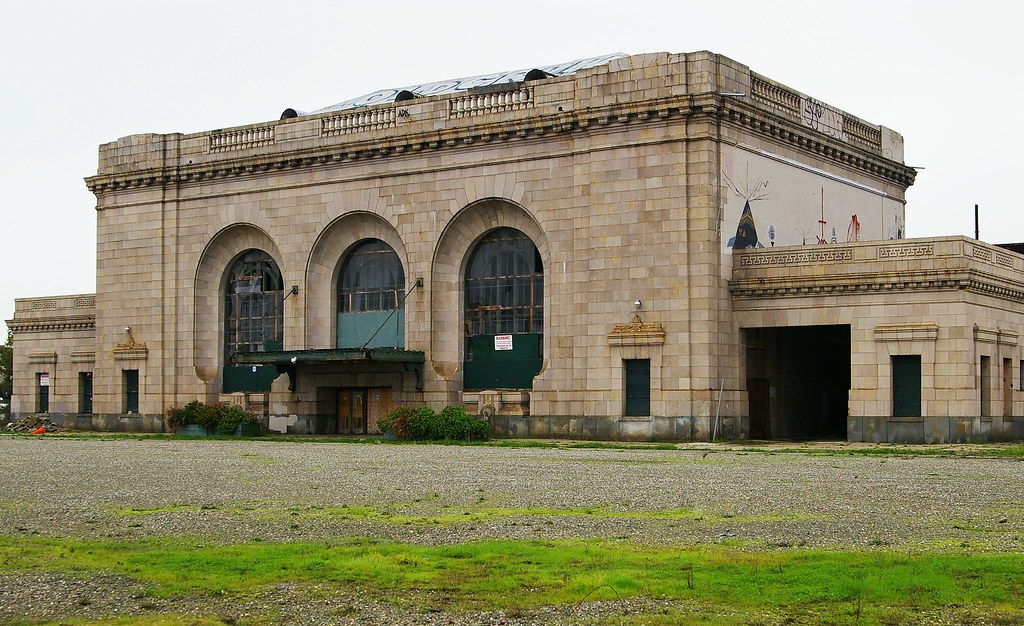 Oakland, CA SP train station From 1912 to1935 Southern Pac… Flickr