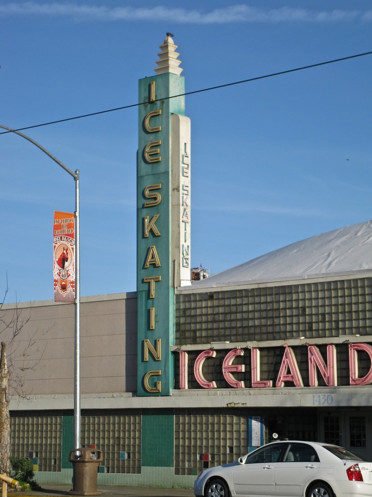Iceland Skating Rink 1430 Del Paso Blvd, Sacramento, CA … Flickr