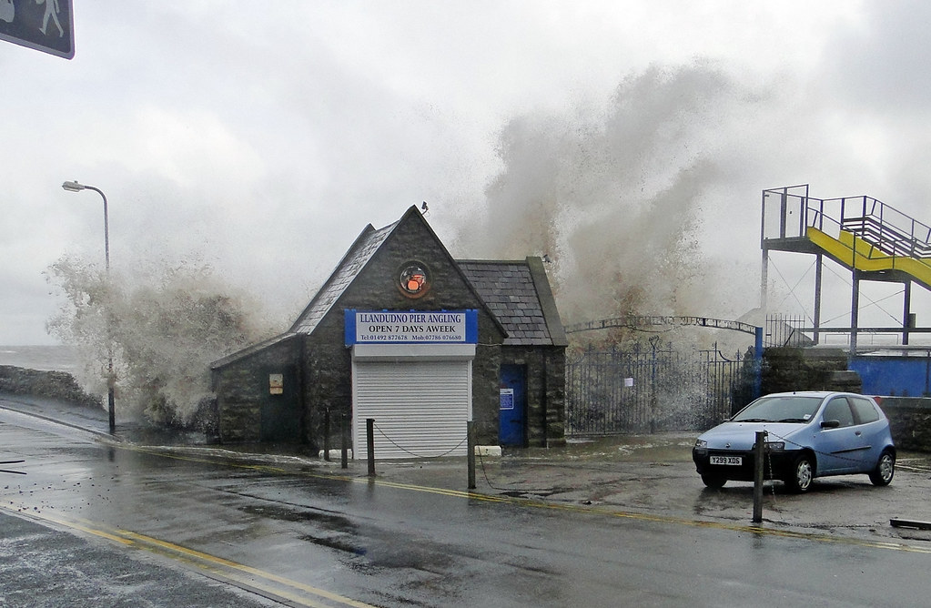 High Tide High Tide at Llandudno on the 31st March 2010, L… Flickr