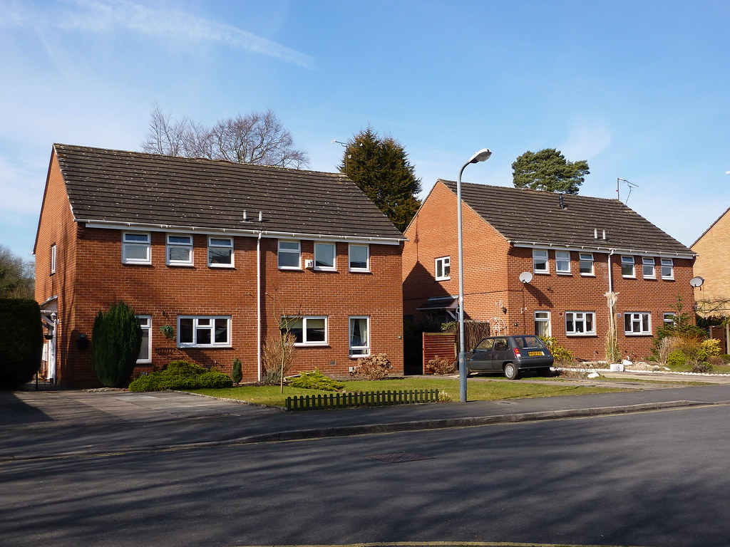 Sharpe Close, Warwick A row of 3bedroom council houses in… Flickr