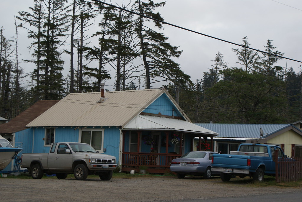 jacob's house the black's house down at la push. paint