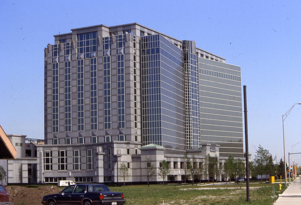 19880520 01 Wisconsin Central Headquarters, Rosemont, IL Flickr