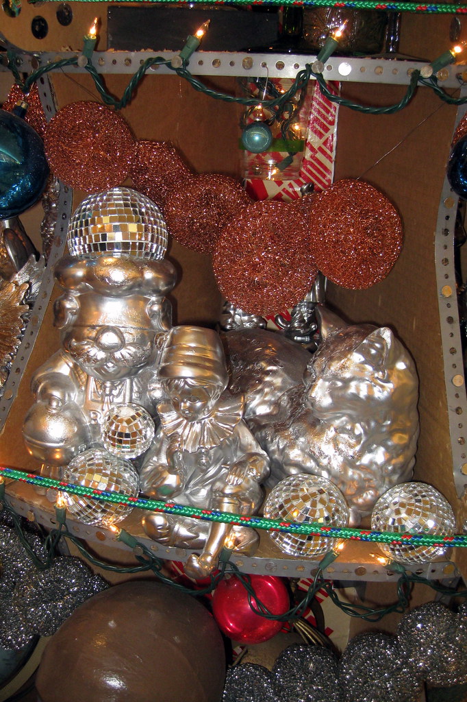 NYC Barney's Have a Witty Christmas Barneys New York's… Flickr