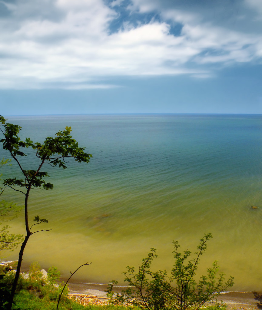 Lake Erie (1) Erie Bluffs State Park, Erie County. Shot wi… Flickr