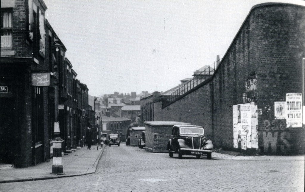 Avenham Lane & Glover Street, Preston c.1945 Behind the la… Flickr