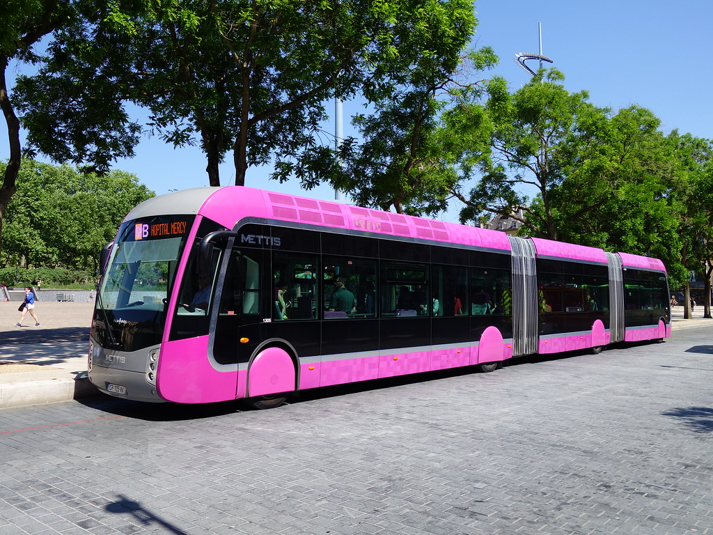 Metz Bus METTIS Bus à haut niveau de service (BHNS) de Met… Flickr