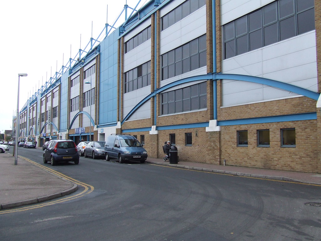 Behind the main stand 3 Redfern Avenue Ealonian56 Flickr