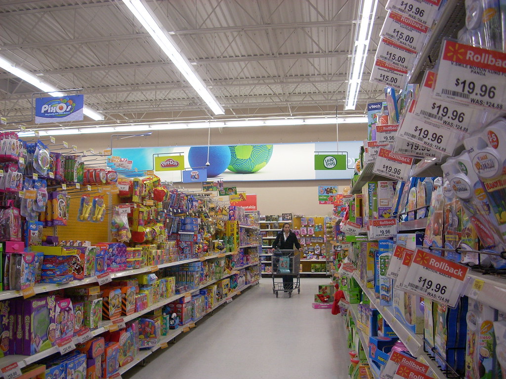 WalMart Supercenter interior WalMart Supercenter 1759 (… Flickr