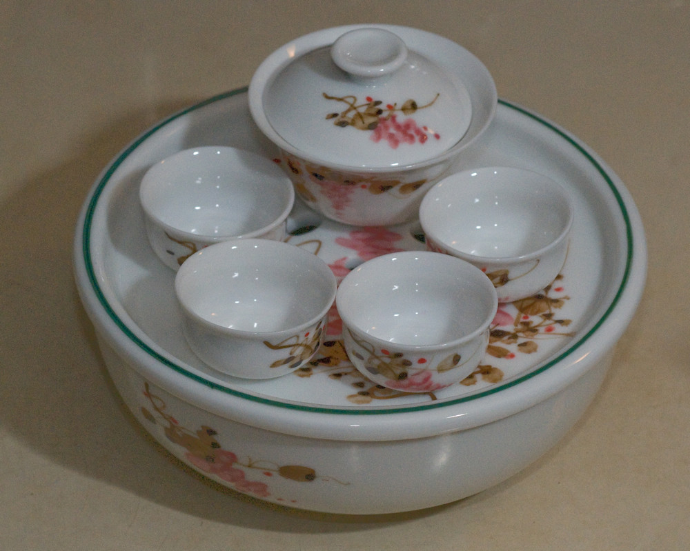 Gong fu travel tea set The little gaiwan holds 45mL; the w… Flickr