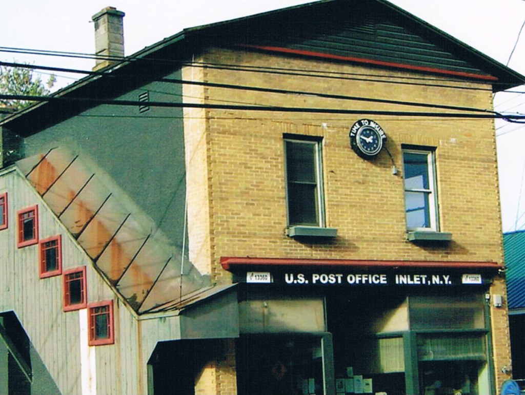 Inlet, New York Post Office I thought this building looked… Flickr