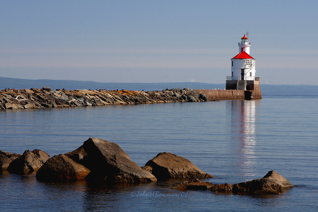 Wisconsin Point Lighthouse This is another look at the Wis… Flickr